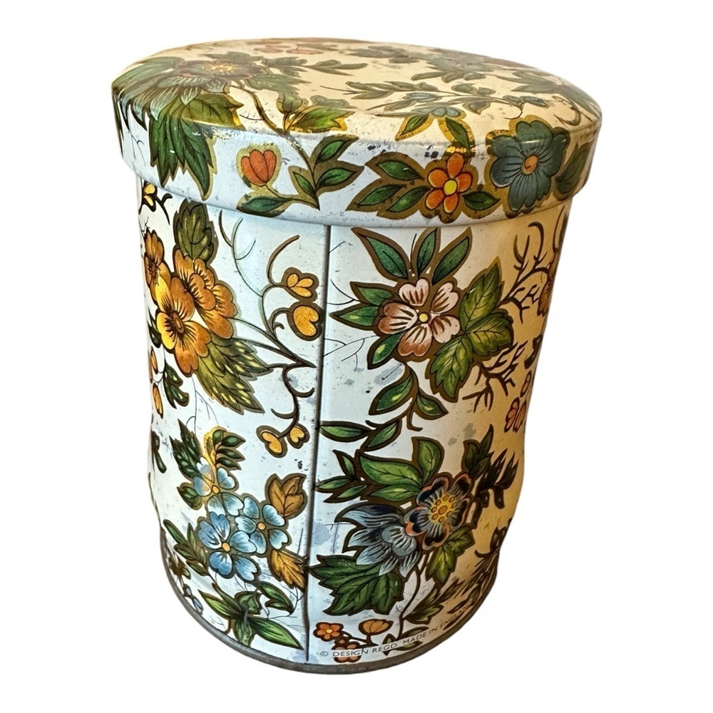 Daher Floral Cylinder Tin with Lid – Made in England, Cottagecore Botanical - Picture 4 of 12